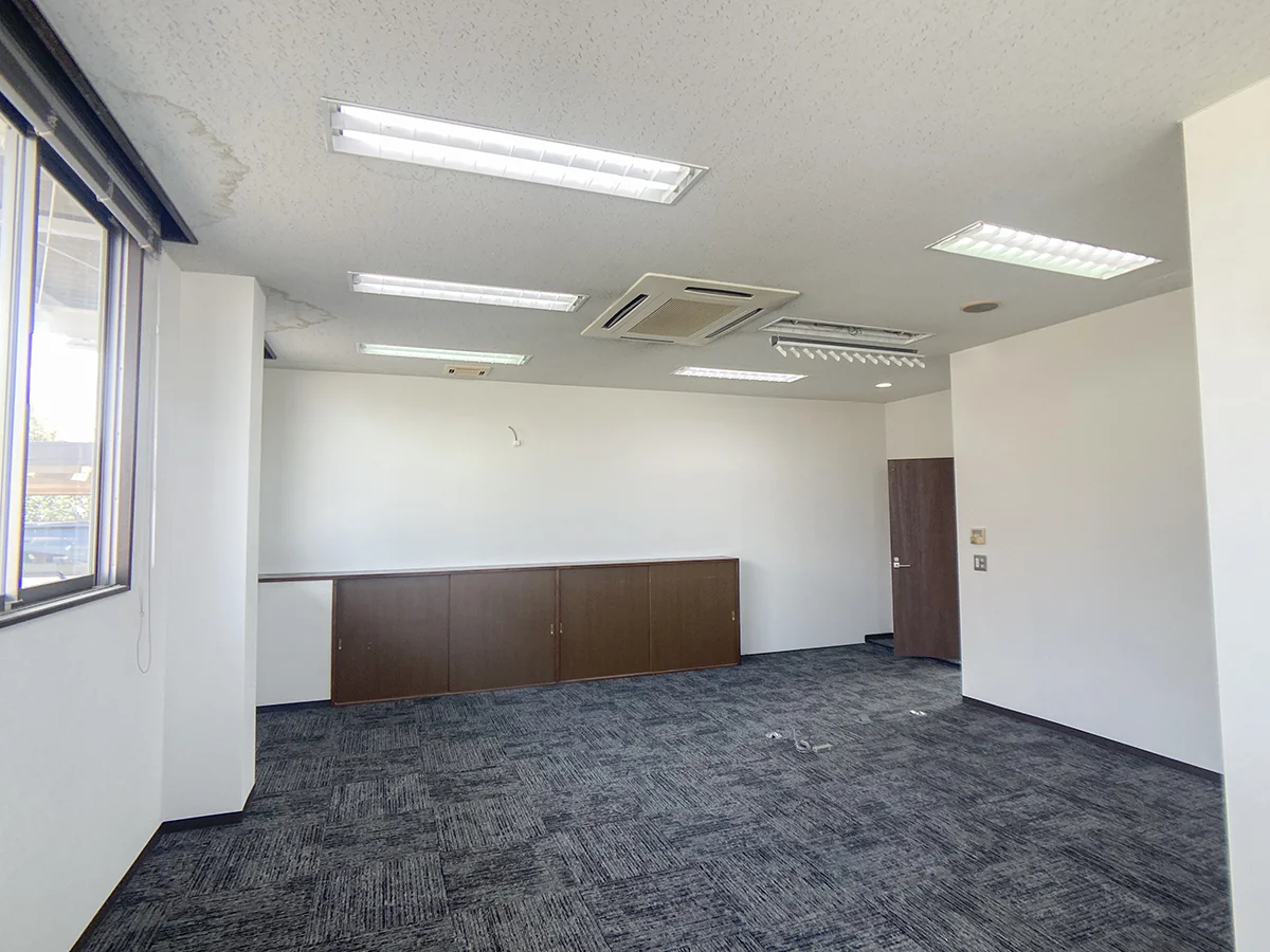 大原ビル(1階)店舗事務所