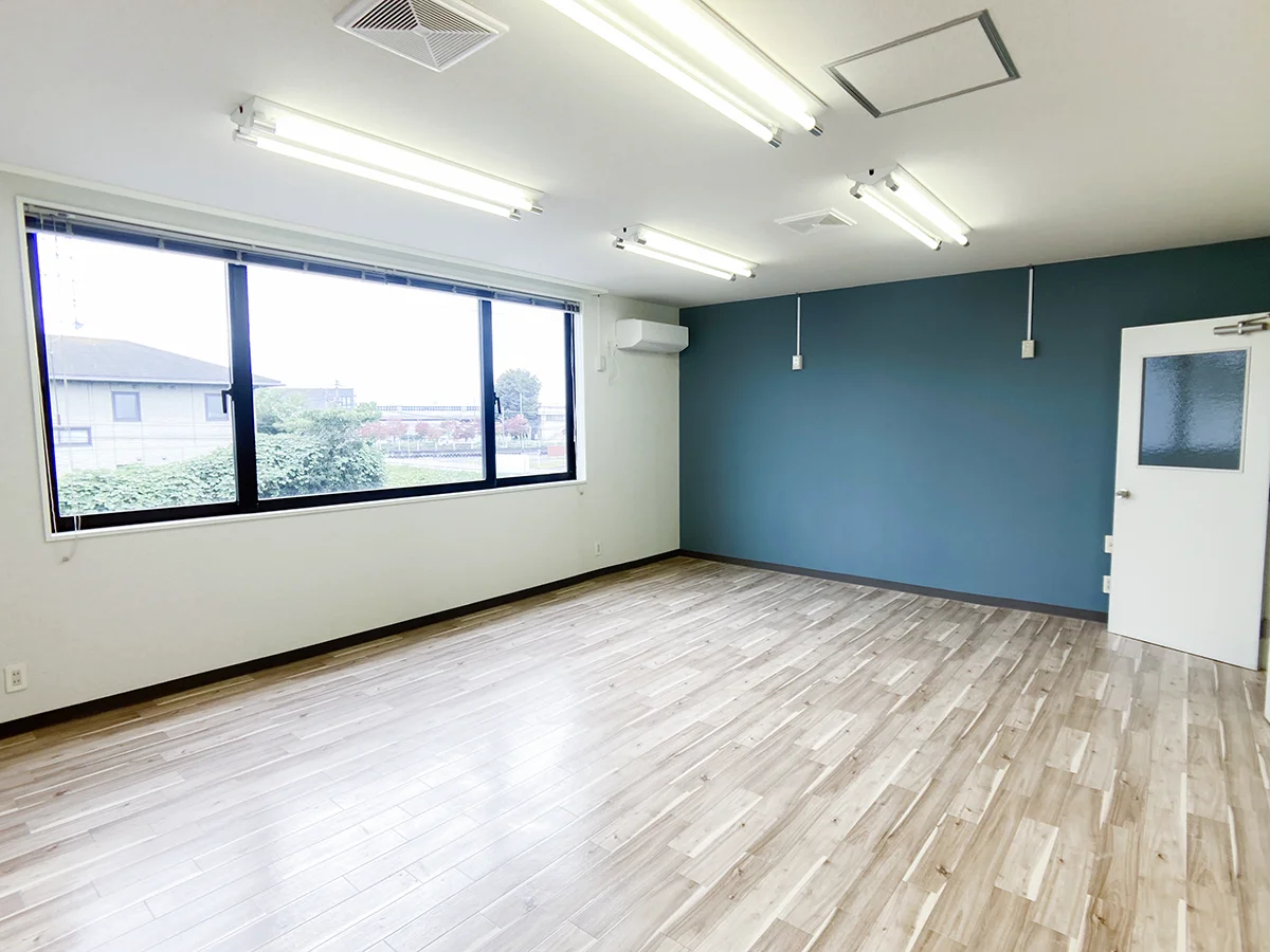 龍舞町貸店舗・事務所(2F)居室2